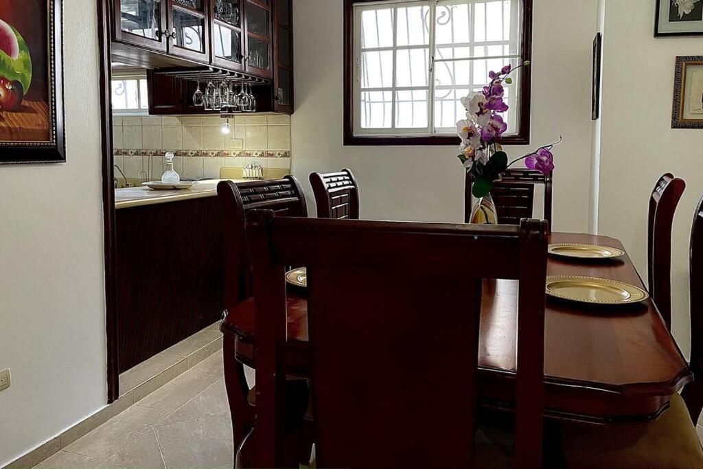 Апартаменти Apartamento Detras Del Homs En Santiago De Los Caballeros Piso 1 Екстер'єр фото
